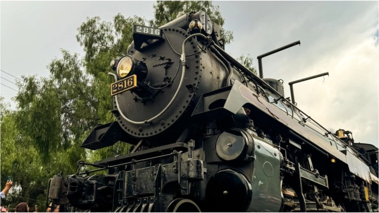 VIDEO_ ¡Nadie se lo pierde! Así luce la fila para ver la locomotora ‘La Emperatriz’