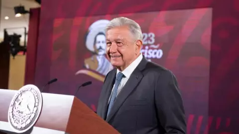 El presidenteAMLO encabeza la conferencia mañanera hoy 6 de marzo de 2023.