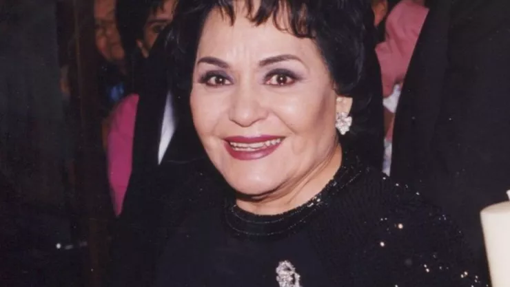 ¿Cuál es el estado de salud de Carmen Salinas tras operaciones?