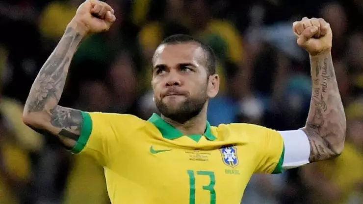 Dani Alves busca ser ABSUELTO de las acusaciones de abuso y recuperar su carrera futbolística