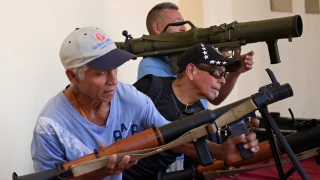 Civiles venezolanos comenzaron el sábado 13 de septiembre el entrenamiento con armas de fuego en cuarteles militares en medio de crecientes tensiones con EU.