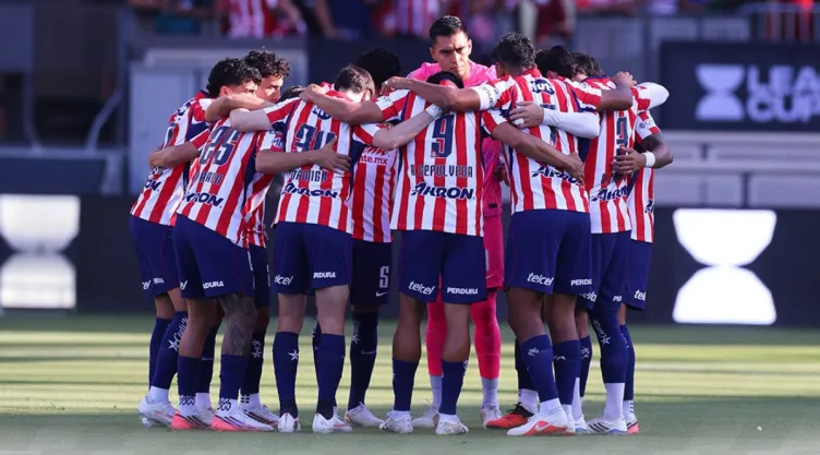 luis-rey-chivas-borrado-gabriel-milito.jpg