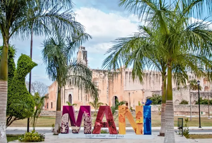 Este Pueblo Mágico de Yucatán Maní alberga varios atractivos que invitan a ser descubiertos por los viajeros curiosos.