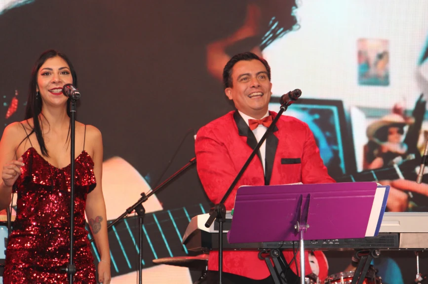 Algunos recordamos varias de nuestras canciones favoritas