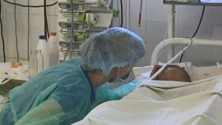 Menor es rociado y quemado con gasolina por sus compañeros de escuela 