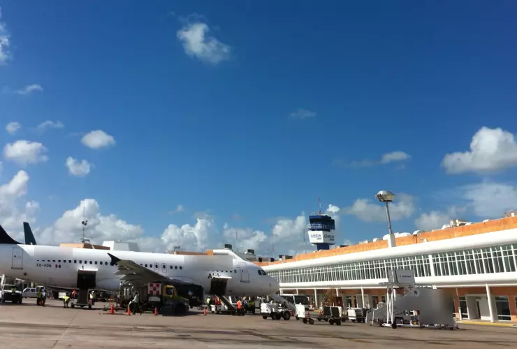 Aeropuerto de Cancún_ Estos son los vuelos programados HOY 8 de abril del 2025.jpg
