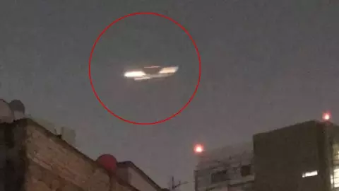 VIDEO_ Captan supuesto OVNI en CDMX _No era un avión