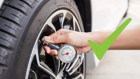 Cuál es la presión correcta que deben traer las llantas delanteras de los autos