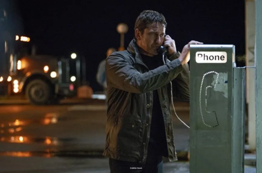 Escenas de la película Agente Bajo Fuego con el actor Gerard Butler con el personaje de Mike Banning. | Estreno Platinum por Azteca 7.