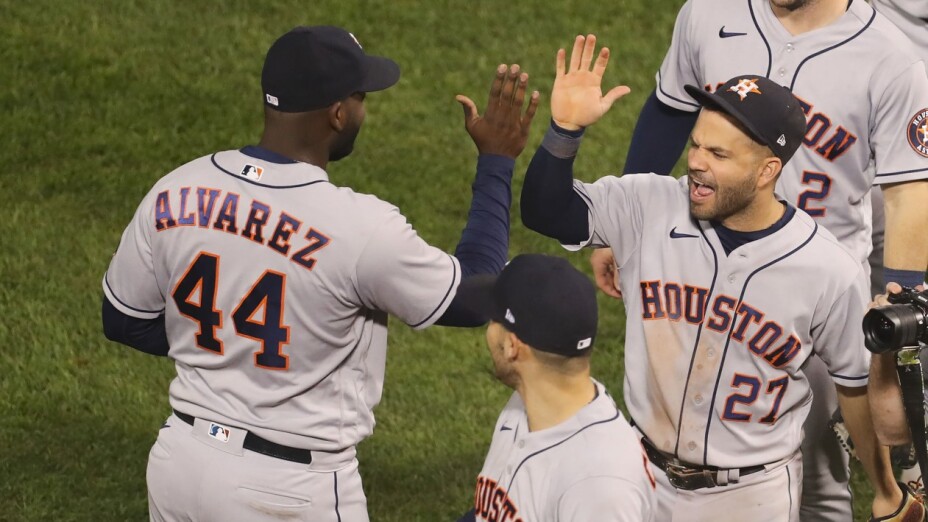 Los Astros vencen 9-1 a los Red Sox