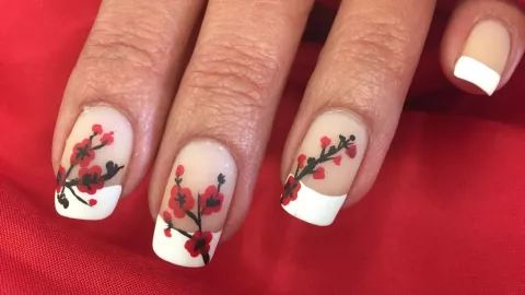 Uñas tipo nochebuena.jpg