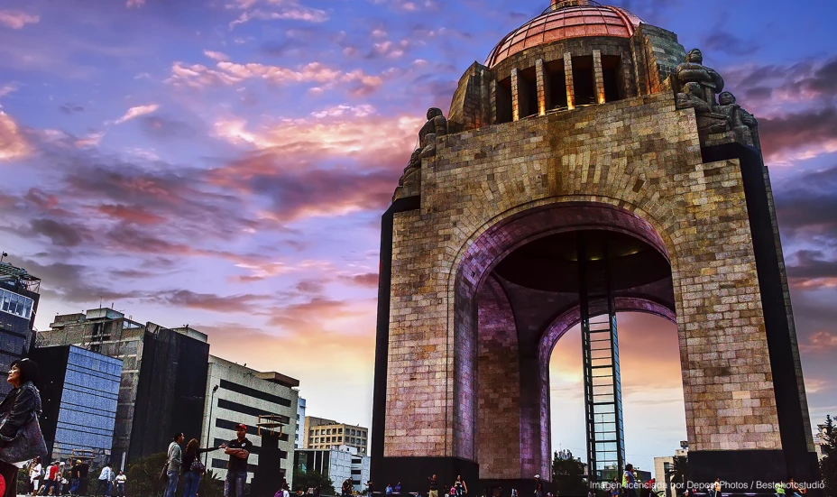 ddc monumento a la revolucion tarde