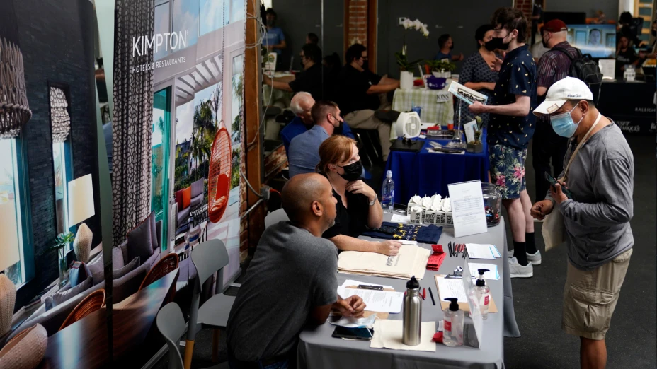 Feria laboral en los Ángeles, Estados Unidos.