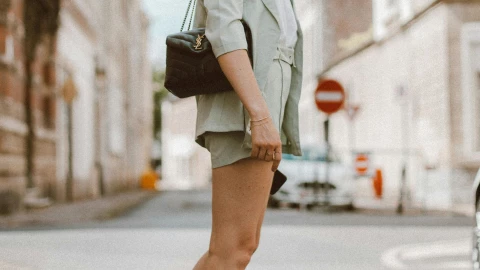 short para la oficina.jpg