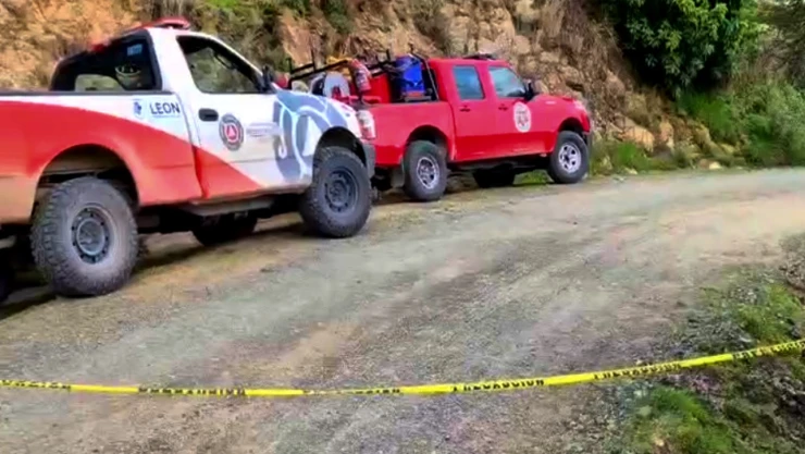 Hombre muere tras volcar su camioneta en la comunidad San José de Otates, en León
