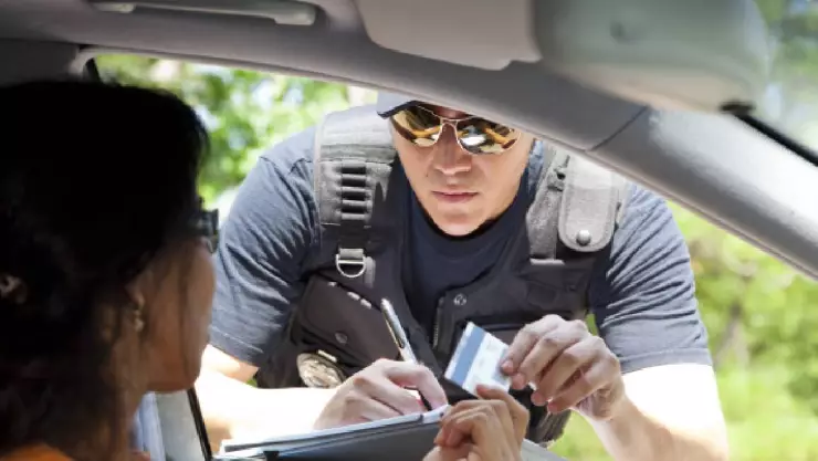 Así puedes corregir los datos de la licencia de conducir