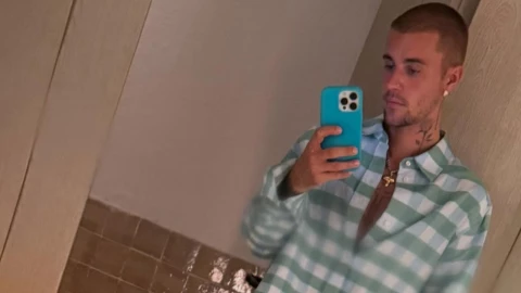 Video viral muestra a Justin Bieber recibiendo golpes frente a Hailey Bieber