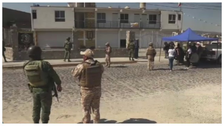 Al interior de una supuesta papelería en Tepeji del Río había una toma clandestina