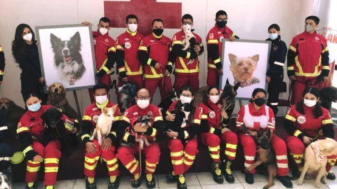 athos_y_tango_cruz_roja_homenaje