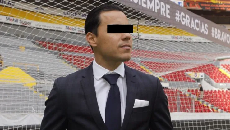 Aficionados de la Chivas arremeten contra Ramón Morales por el caso de Omar “N”