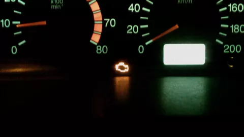 Checar motor, tablero, qué significa 3.jpg