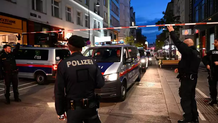 ataque terrorista viena.jpg