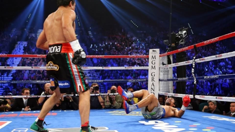 Márquez derrota a Pacquiao