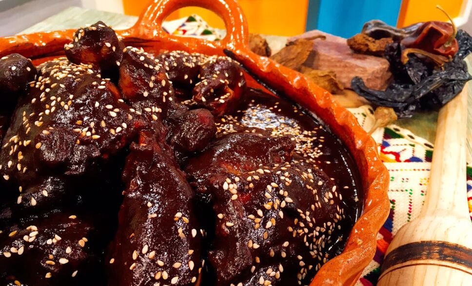 mole rojo, receta, recetas, cocineros mexicanos, tv azteca