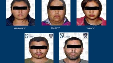 mujer marihuana policías