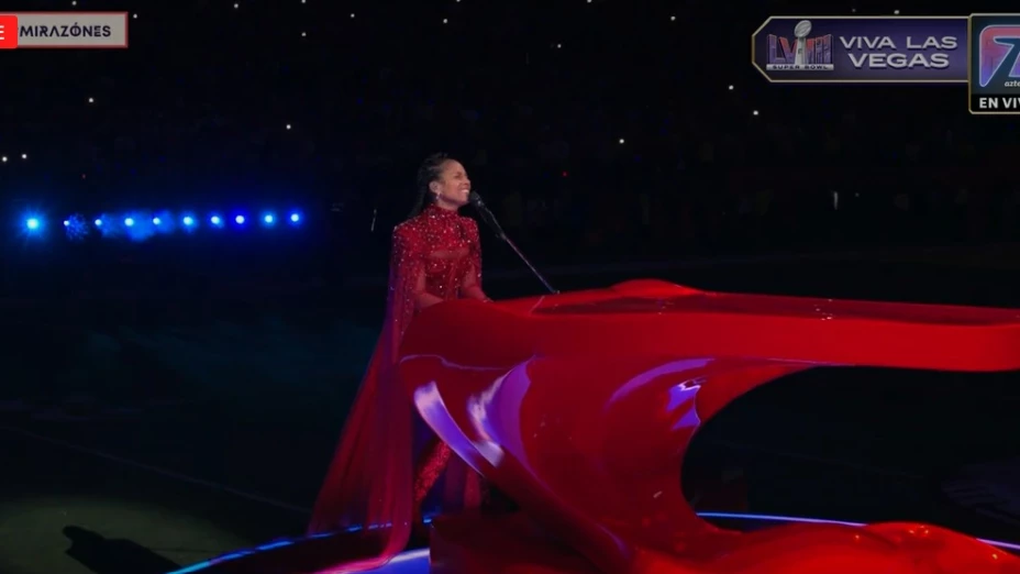 Usher se presenta en medio tiempo del Super Bowl 2024;.jpg