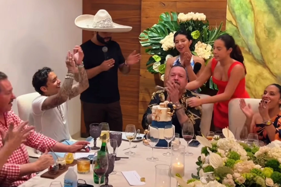 Ángela Aguilar y Christian Nodal