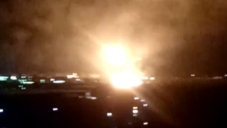 Realizan desfogues controlados en refinería