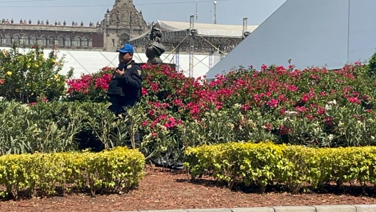 Encuentran un muerto en el Zócalo de CDMX