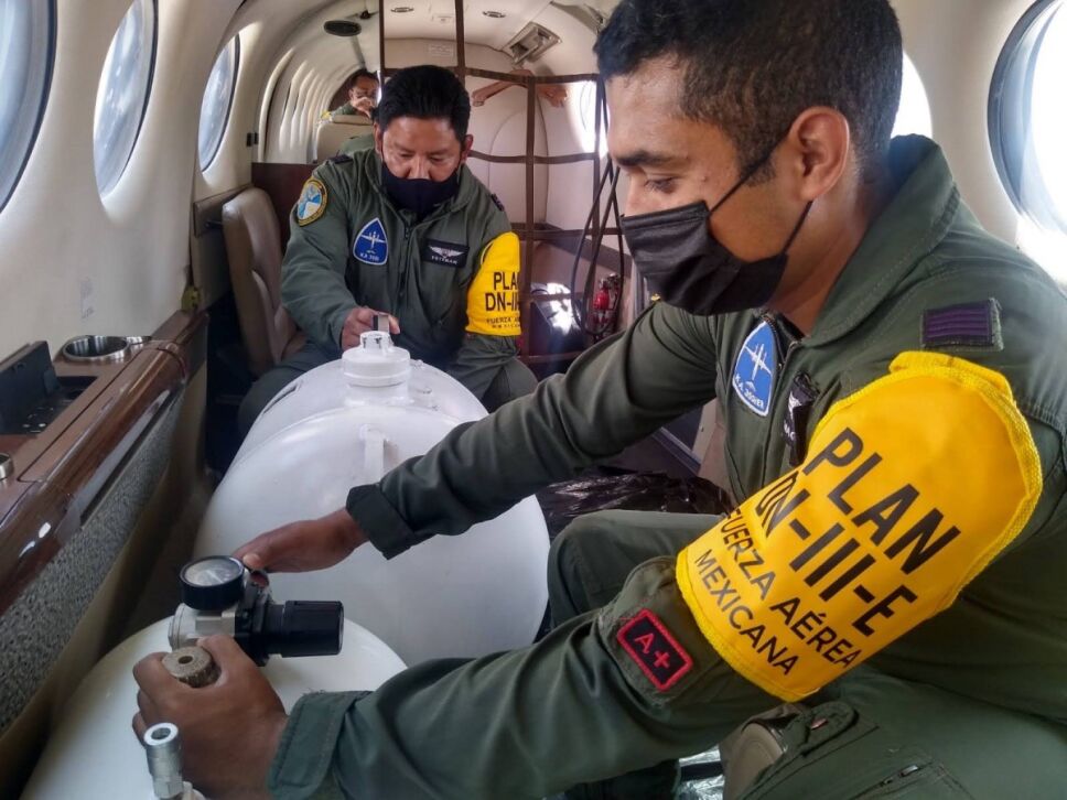 La Fuerza Aérea Mexicana instrumentó un proyecto para bombardear las nubes y provocar la lluvia.