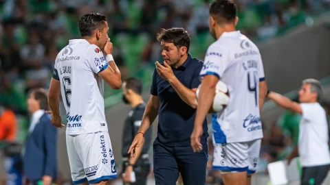 Nicolás Larcamón Puebla Santos