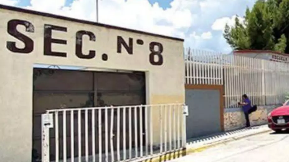 alumno agrede a maestro secundaria Saltillo