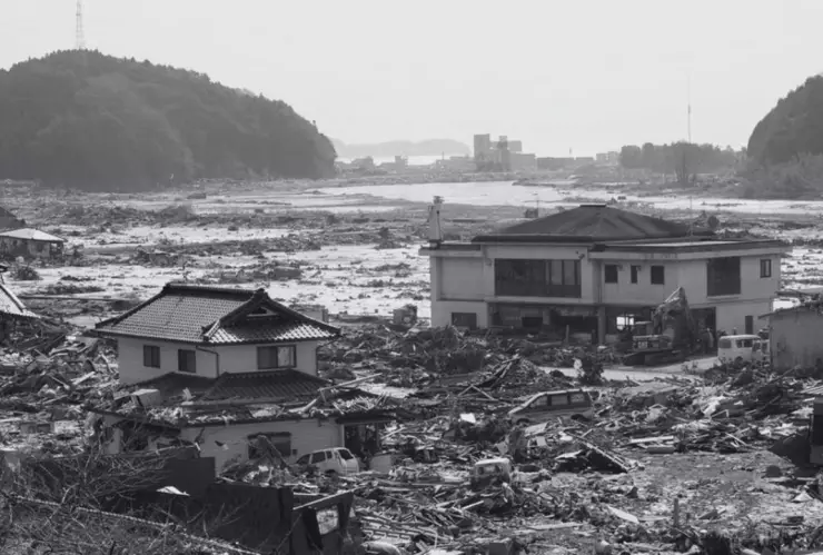 Alerta en Japón Megaterremoto podría dejar 300 mil muertes y millones de evacuados