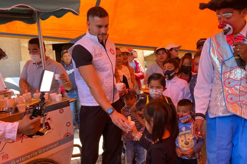 Visitamos a los niños de las ladrilleras de Chalco, Edomex y les llevamos un dulce regalo. ¡Revive los mejores momentos!