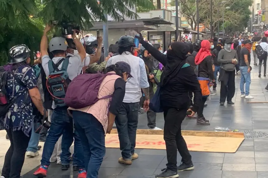 Ayotzinapa 43 normalistas marcha 2022