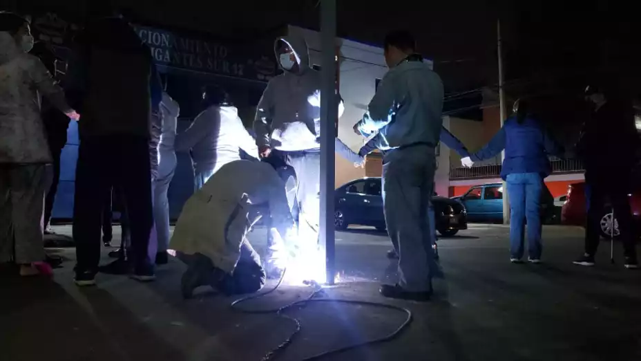 INSTALAN REJAS COYOACÁN.jpeg