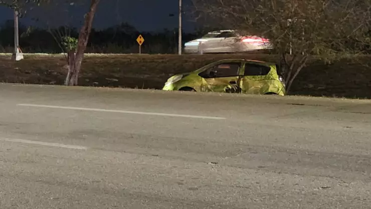 ÚLTIMA HORA_ Se registró fuerte accidente en Periférico que terminó en VOLCADURA