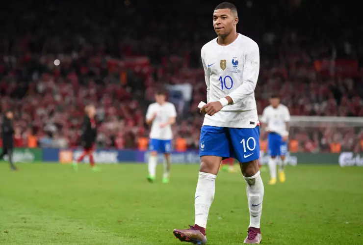 Kylian Mbappé con la Selección de Francia