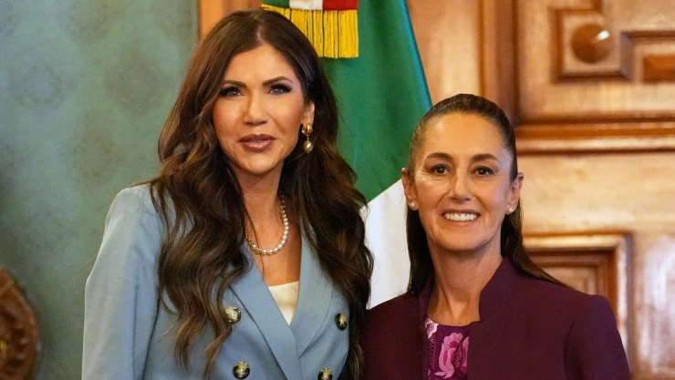 La reunión entre Sheinbaum y Noem abordó la migración, seguridad y aranceles que Estados Unidos aplicaría a México.