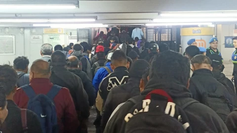 Entrada a la estación Pantitlán del Metro CDMX hoy domingo 24 de agosto de 2025.