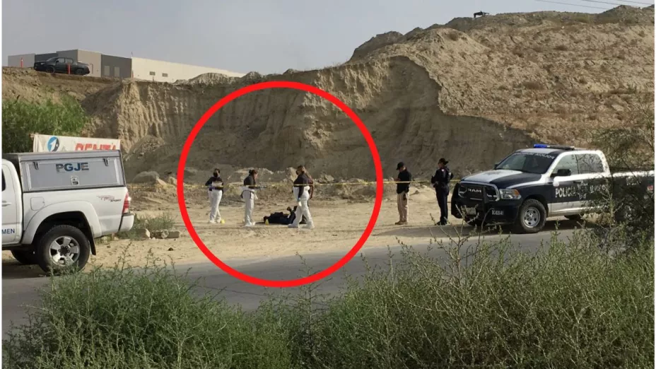 Trabajadores van por material de construcción y hallan cadáver en Tijuana.