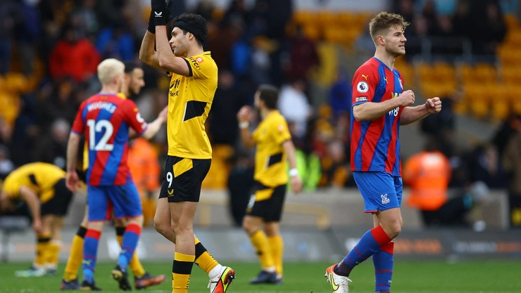 Ra&uacute;l Jim&eacute;nez ante Crystal Palace