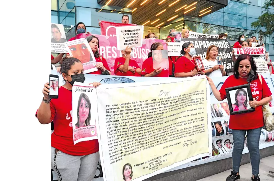 SANCHEZ-Miles-de-mujeres-de-colectivos-que-buscan-personas-desaparecidas-marcharon-en-Monterrey--El-Universal---05.jpg