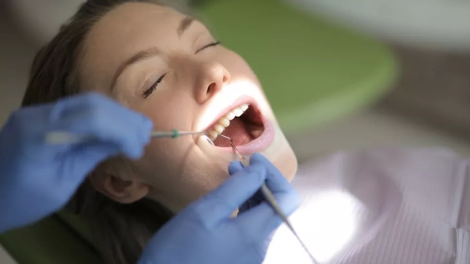 Científicos, anticuerpo, dientes a.jpg
