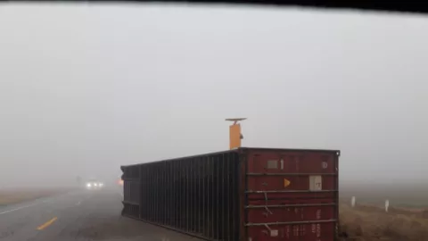 Fuerte accidente y volcadura bloquean la carretera Amozoc-Perote hoy: Riesgo por neblina y cierre