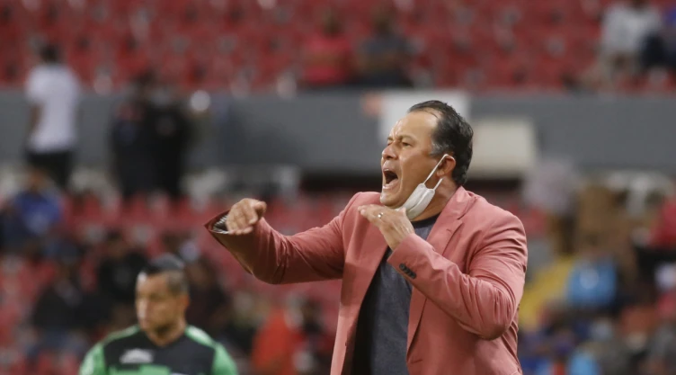 Juan Reynoso, técnico de Cruz Azul